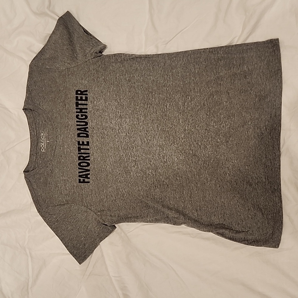 Gray marl T-Shirt, Favorite Daughter Logo. Size L.